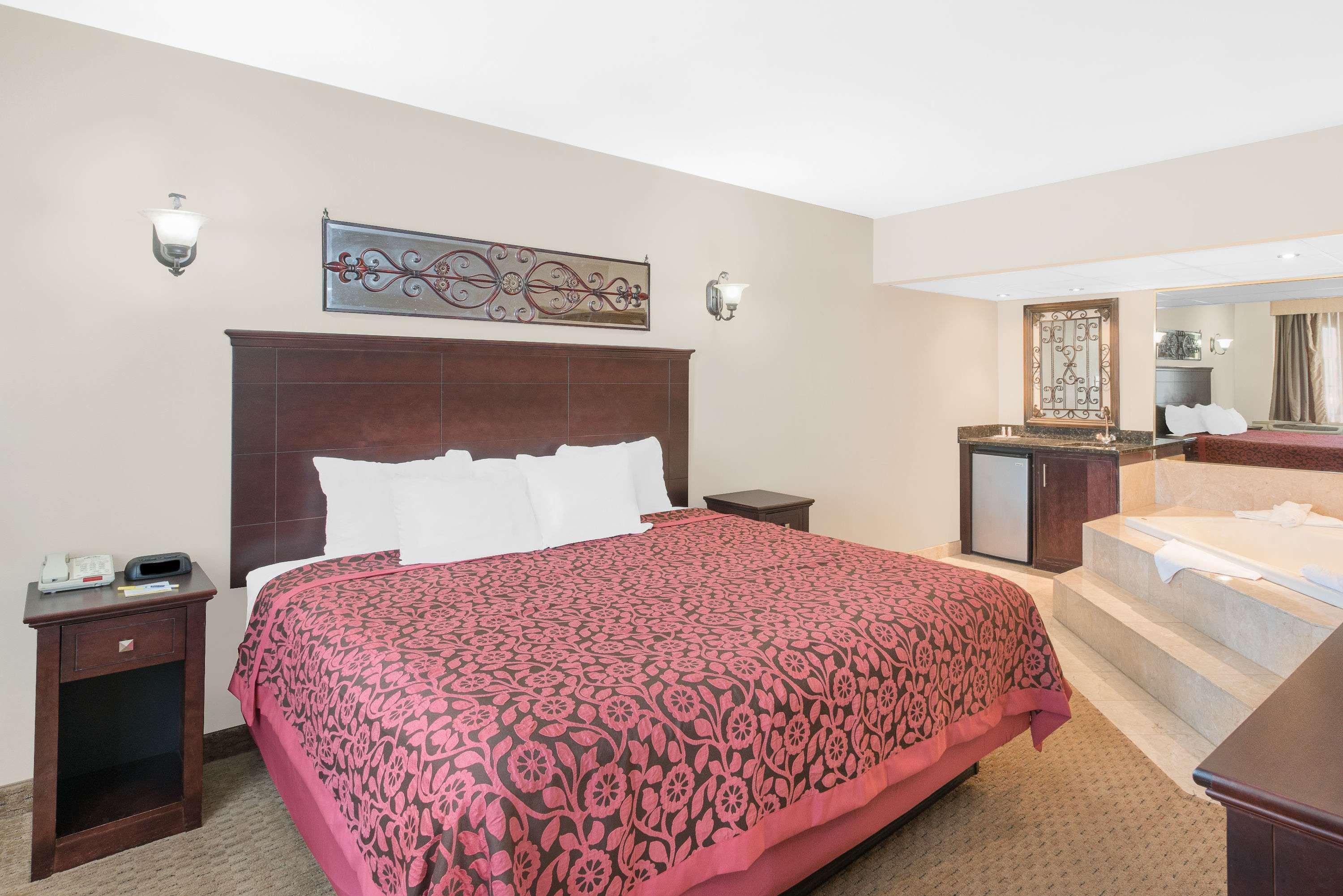 Hotel Days By Wyndham Springfield/phil.intl Airport